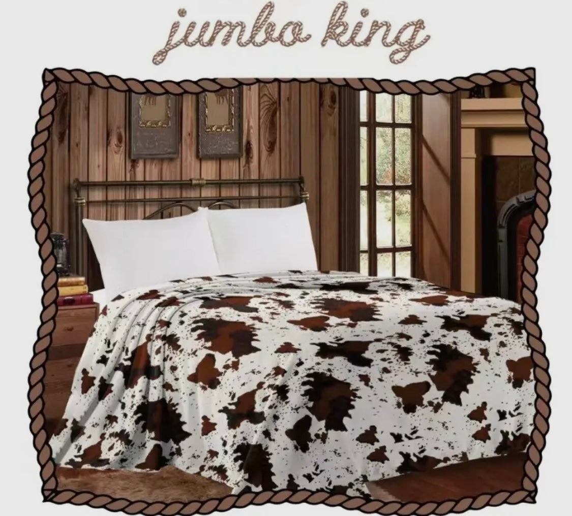 SUPER JUMBO KING BLANKET in Brown cow