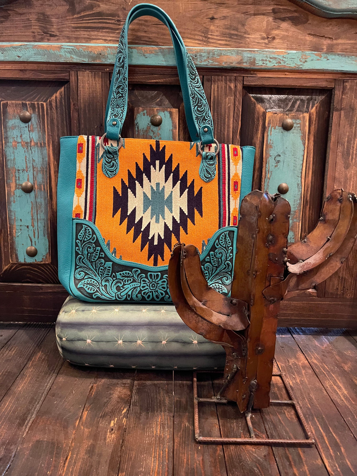 Montana West tooled aztec Tapestry handbag Southwest Bedazzle sw fiesta bags